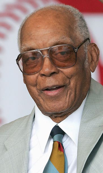 Baseball pioneer and Hall of Famer Monte Irvin passes away at age 96